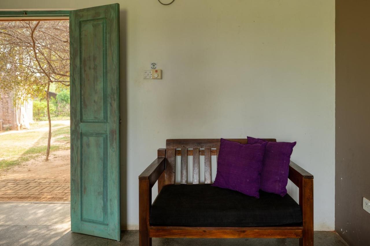 Hide Yala Bed & Breakfast Tissamaharama Exterior photo