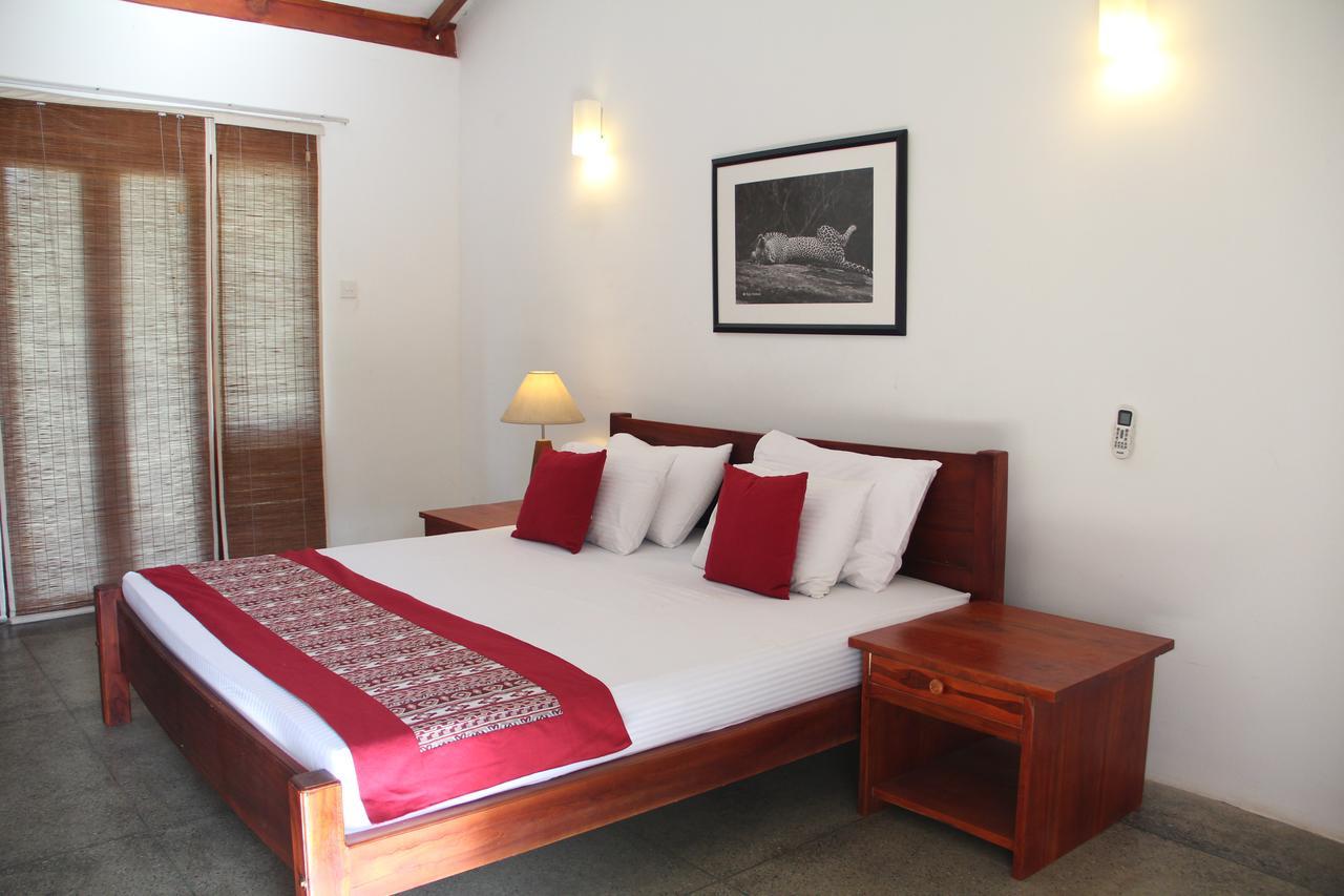 Hide Yala Bed & Breakfast Tissamaharama Exterior photo