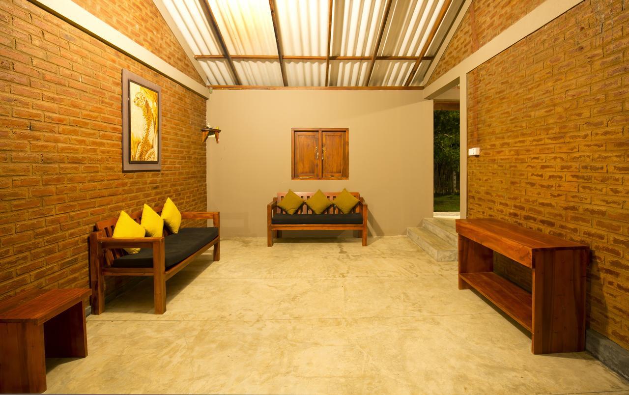 Hide Yala Bed & Breakfast Tissamaharama Exterior photo